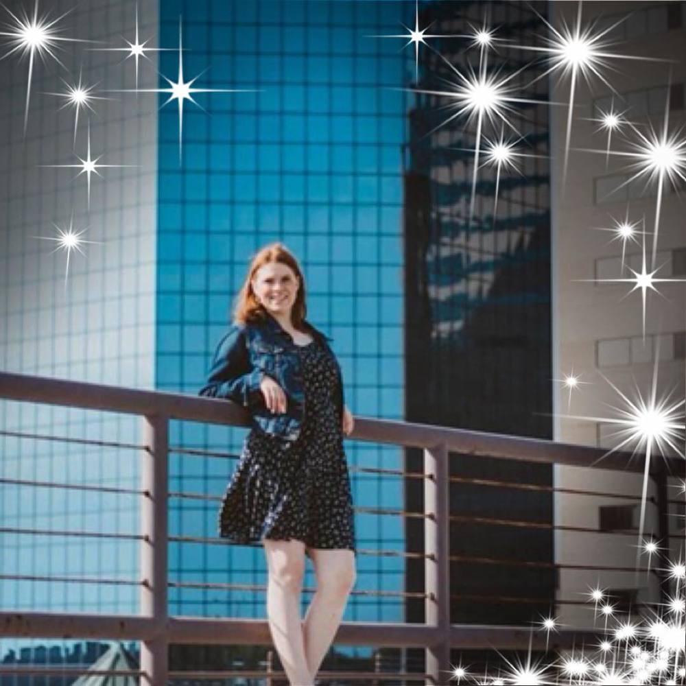 Meet your Posher, Emily